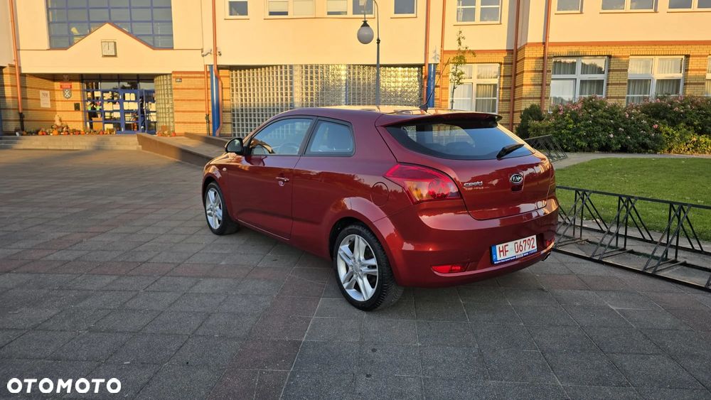 Kia ProCeed pro Ceed 1.6 CVVT Edition 7 - 9