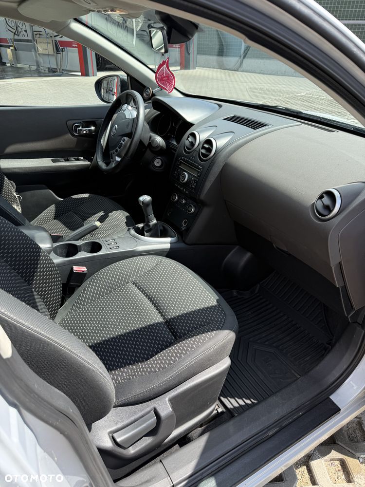 Nissan Qashqai 1.6 Acenta - 9