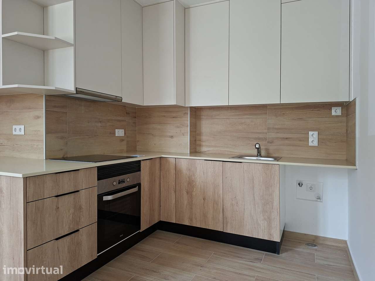T0 com área de 44m² e localização privilegiada em Odivelas - Grande imagem: 2/12