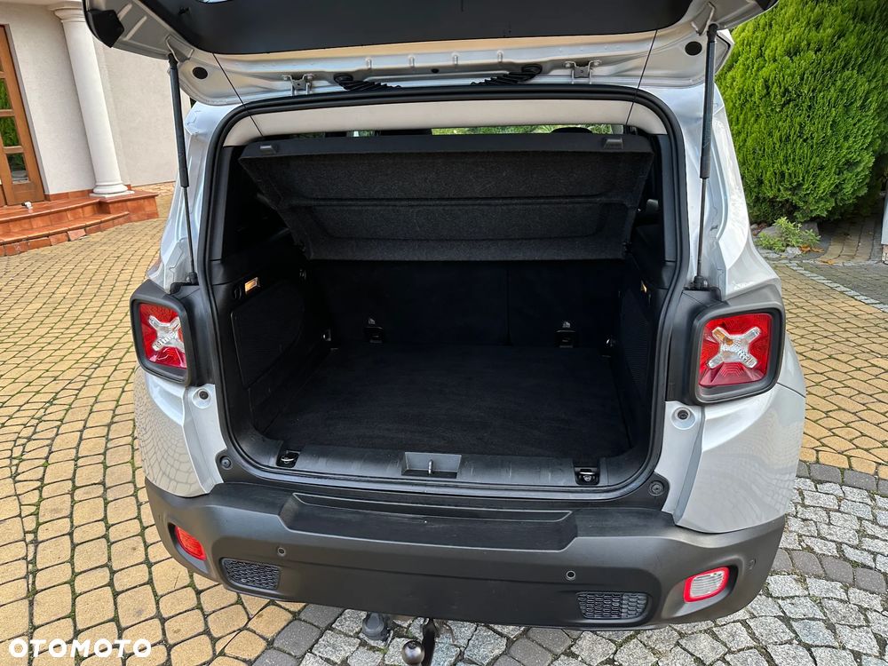Jeep Renegade 1.4 MultiAir Limited - 17