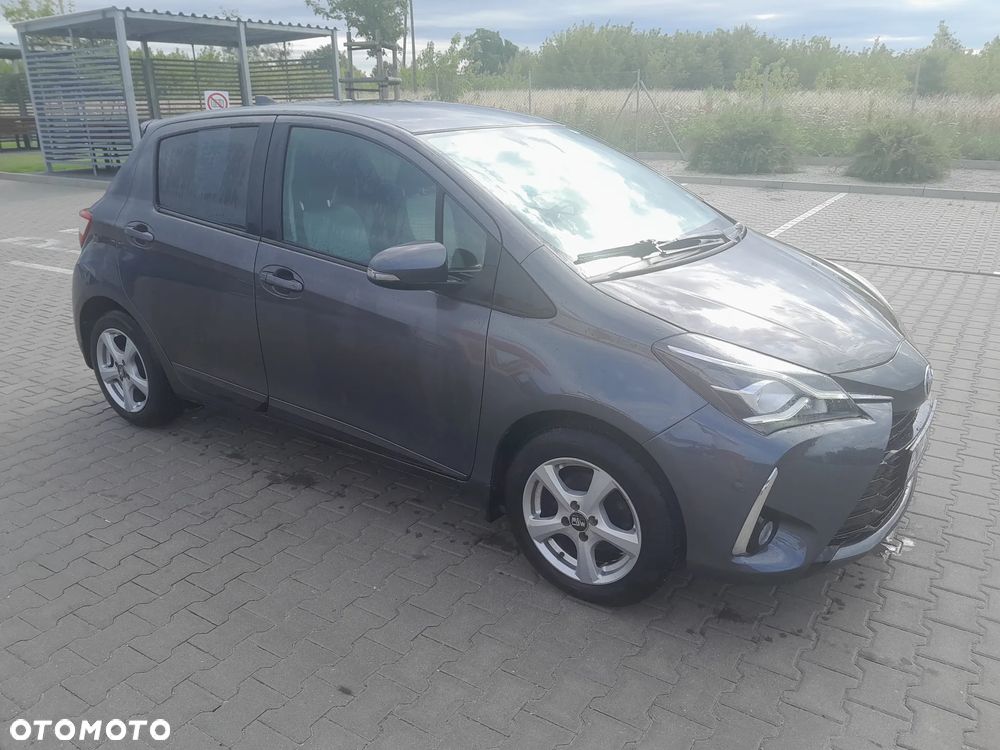 Toyota Yaris - 4