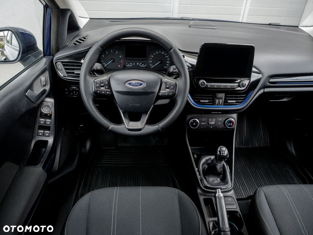 Ford Fiesta - 34