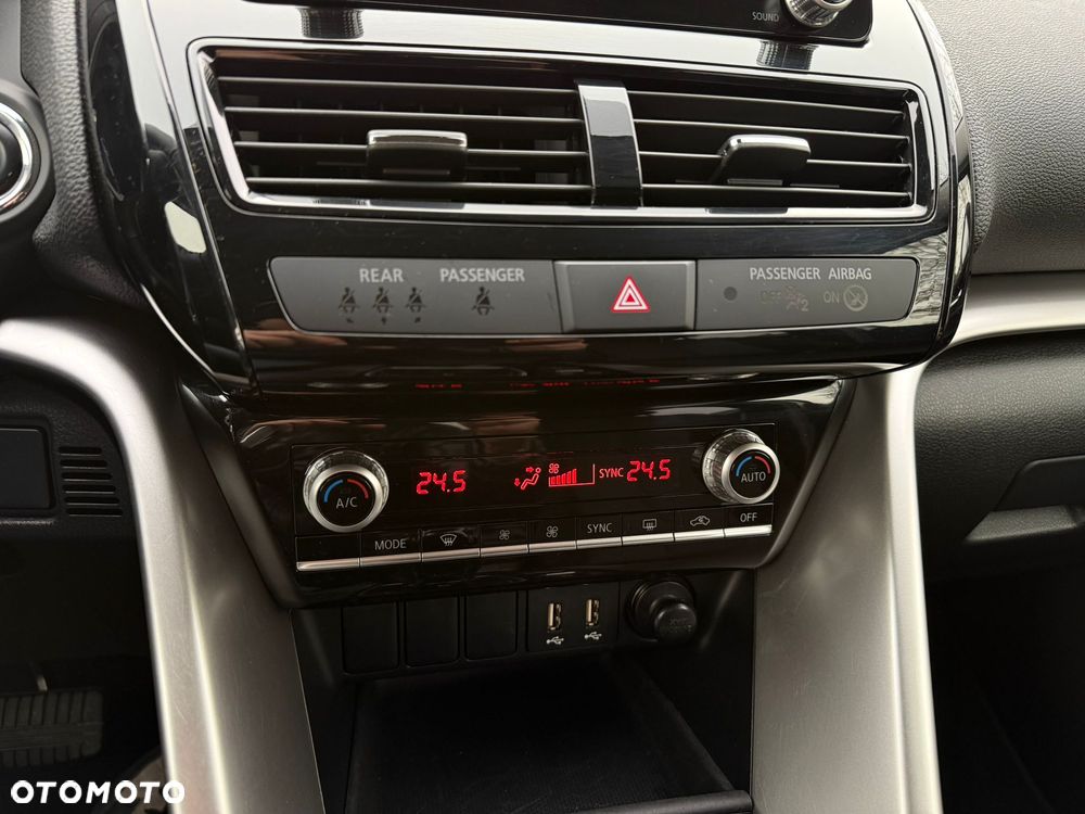 Mitsubishi Eclipse Cross 4WD Select - 29