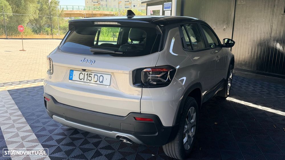 Jeep Avenger 1.2 T3 48V 4xe Hybrid eAWD Auto Upland - 4