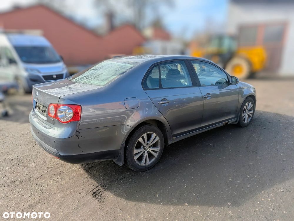 VW Jetta 2007 LD7X 1.9 77kw BXE na części - 14
