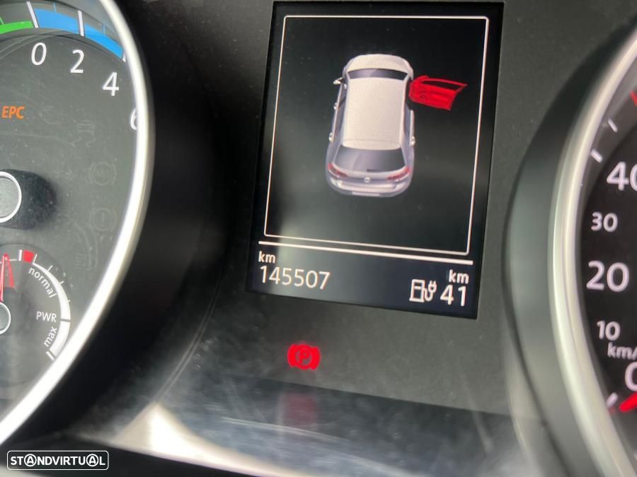 VW e-Golf AC/DC - 11