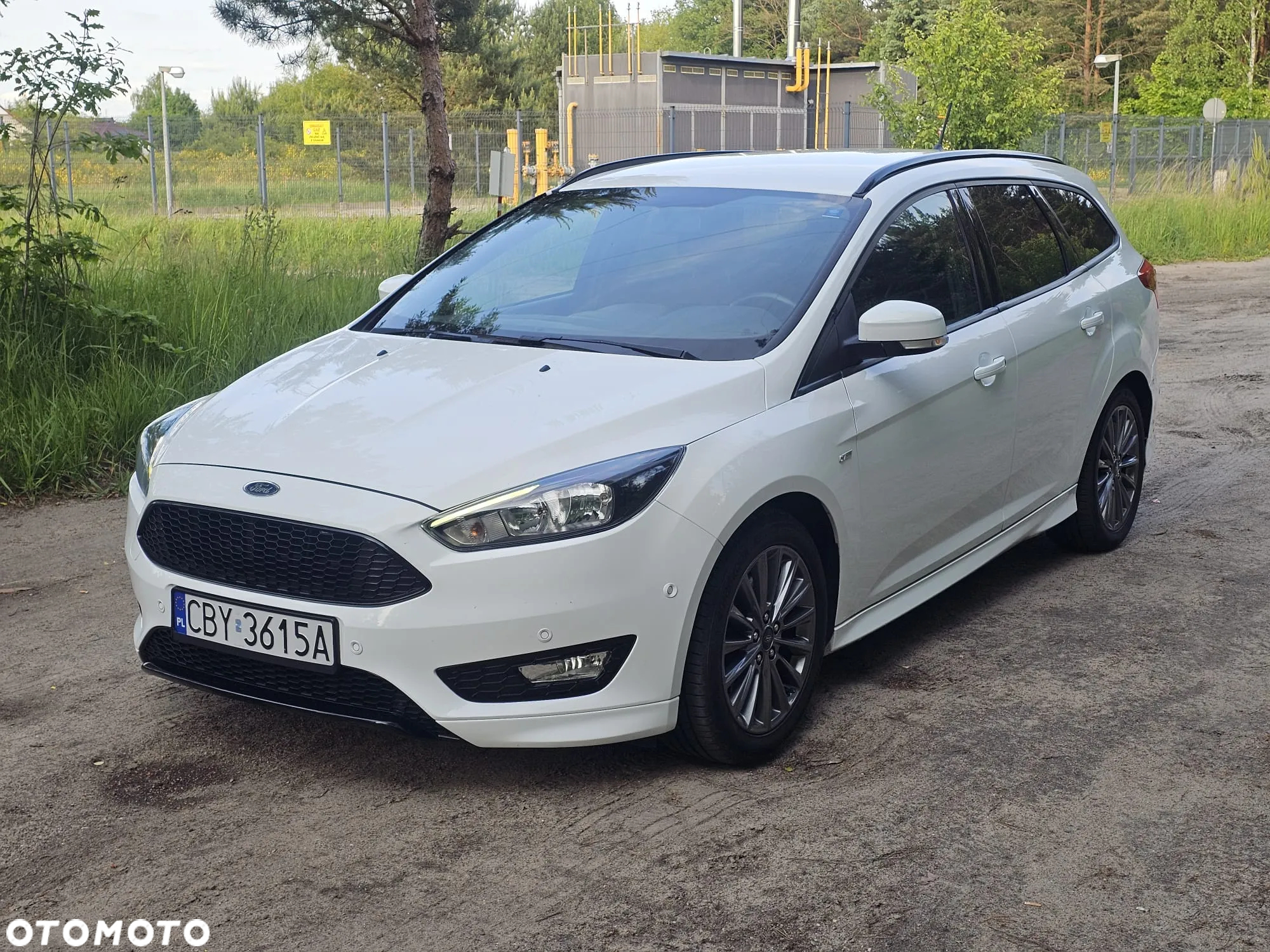 Ford Focus Turnier 1.5 EcoBoost Start-Stopp-System ST-LINE - 6