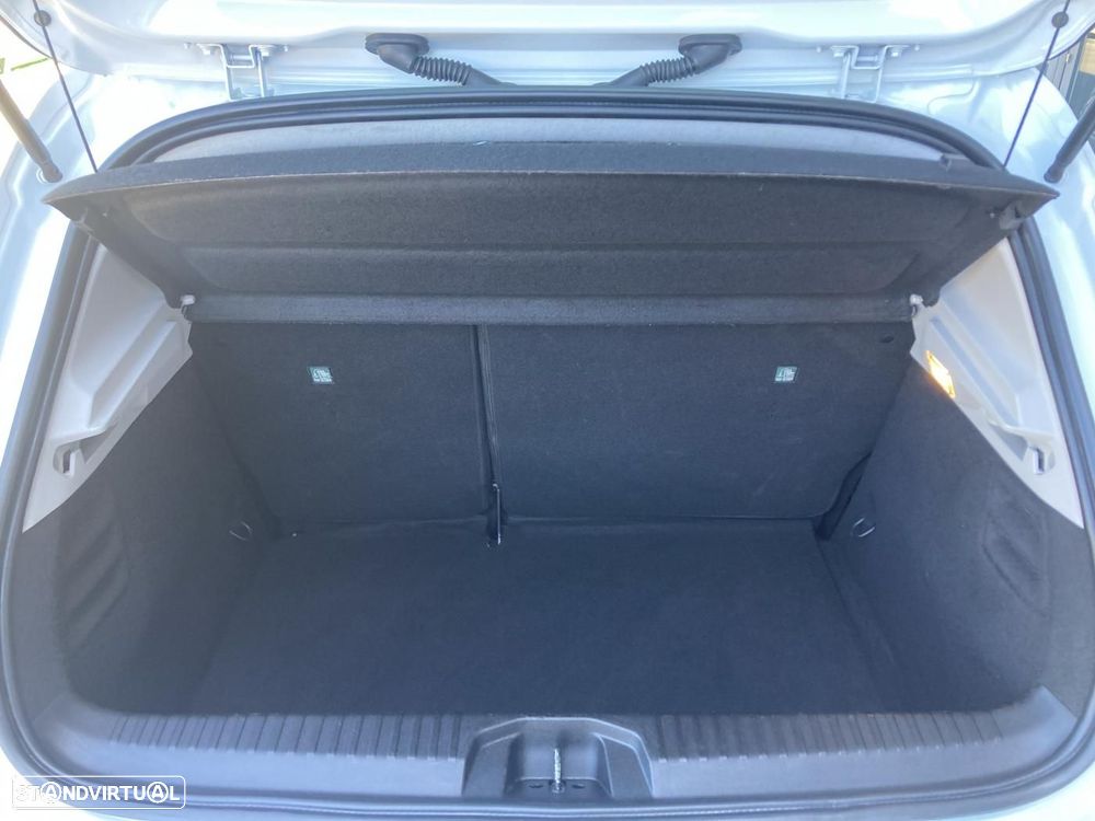Renault Clio TCe 100 BUSINESS EDITION - 21