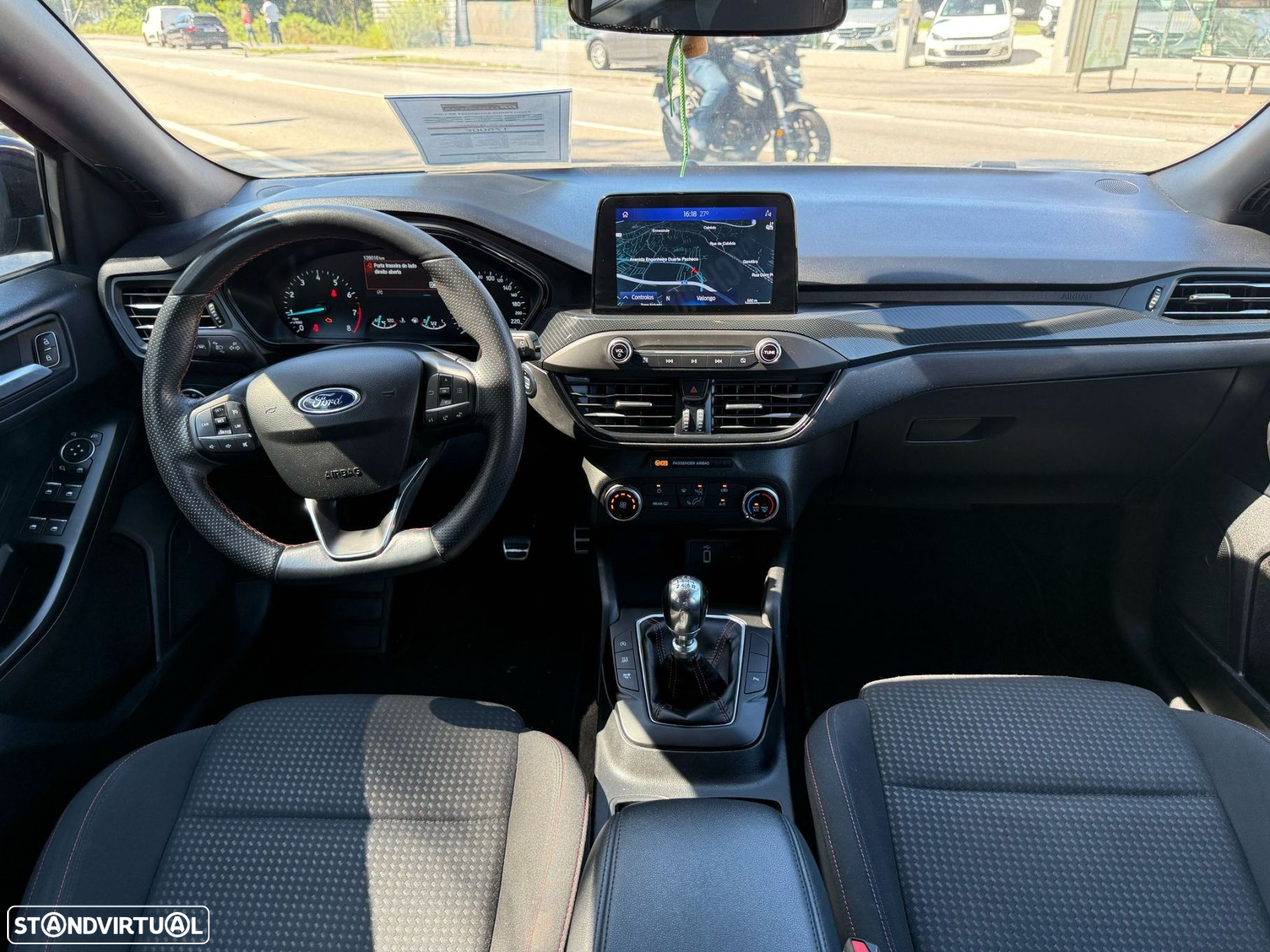 Ford Focus 1.0 EcoBoost ST-Line - 6