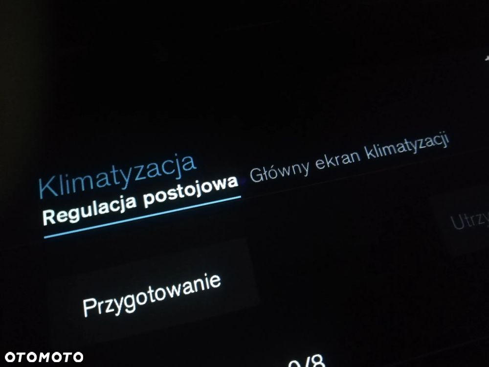 Volvo V60 T4 R-Design - 38