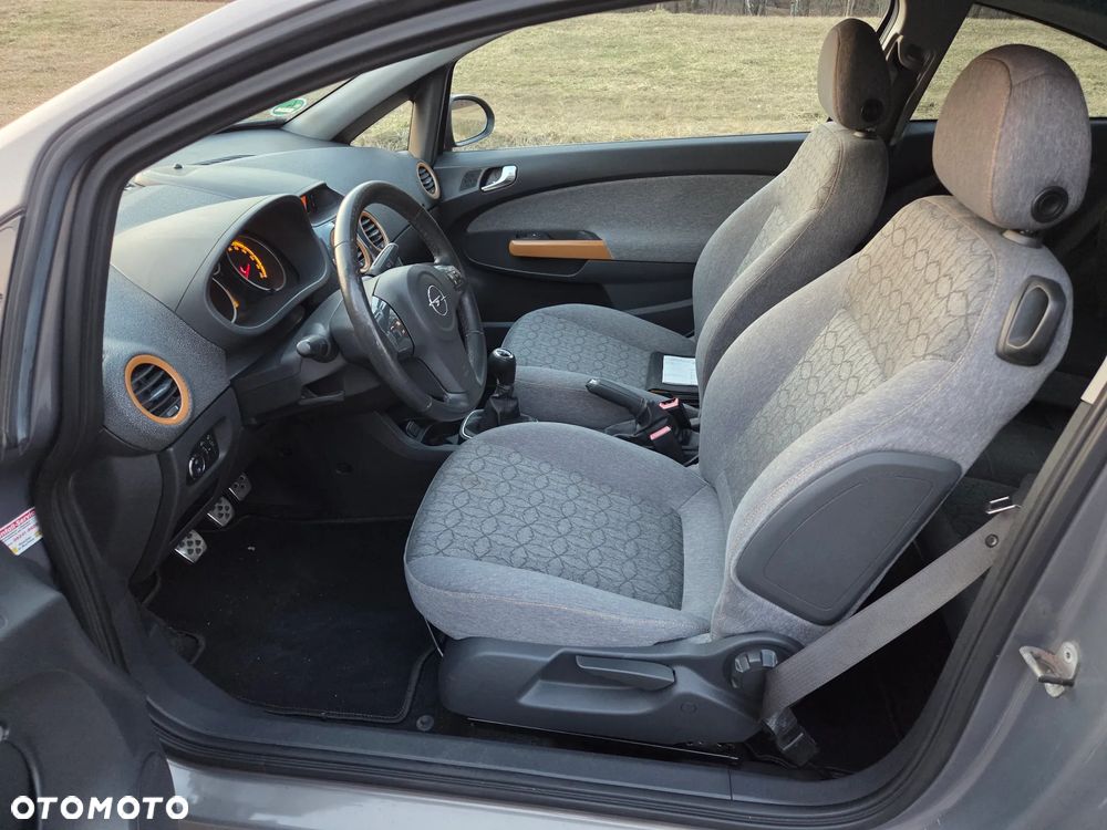 Opel Corsa 1.4 16V Color Elegance - 11