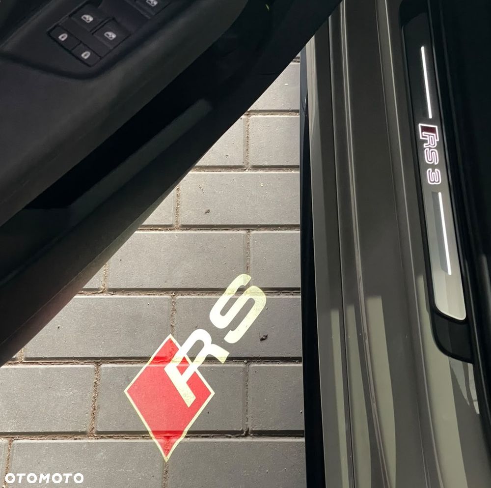 Audi RS3 Limousine - 20