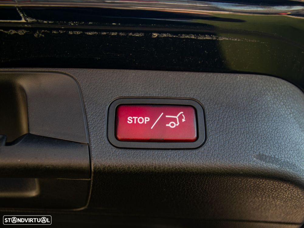 Mercedes-Benz GLB 180 d AMG Line - 10