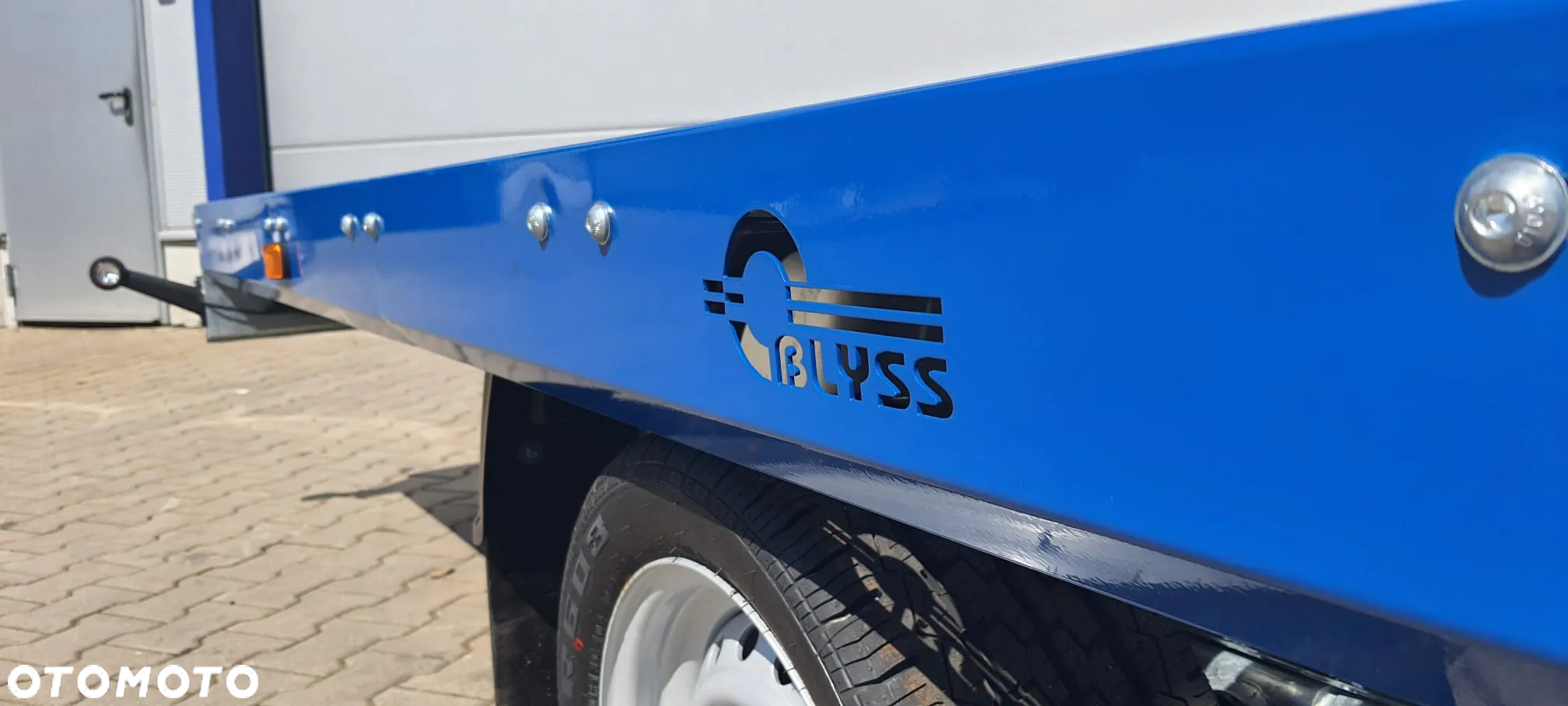 Blyss Przyczepa Laweta Autotransporter RazorBack 450 - 15