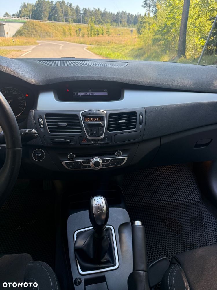 Renault Laguna - 6