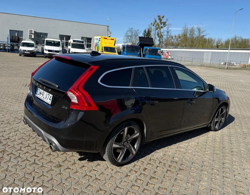 Volvo V60 D4 Ocean Race - 7