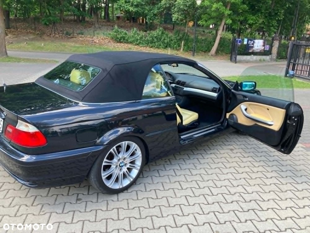 BMW Seria 3 323i - 11