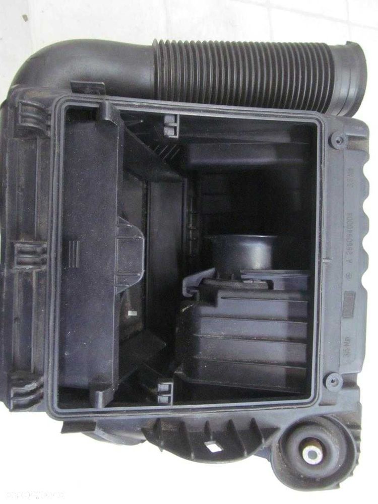 MERCEDES W169 2.0  04-12  OBUDOWA FILTRA POWIETRZA 09400004 - 6