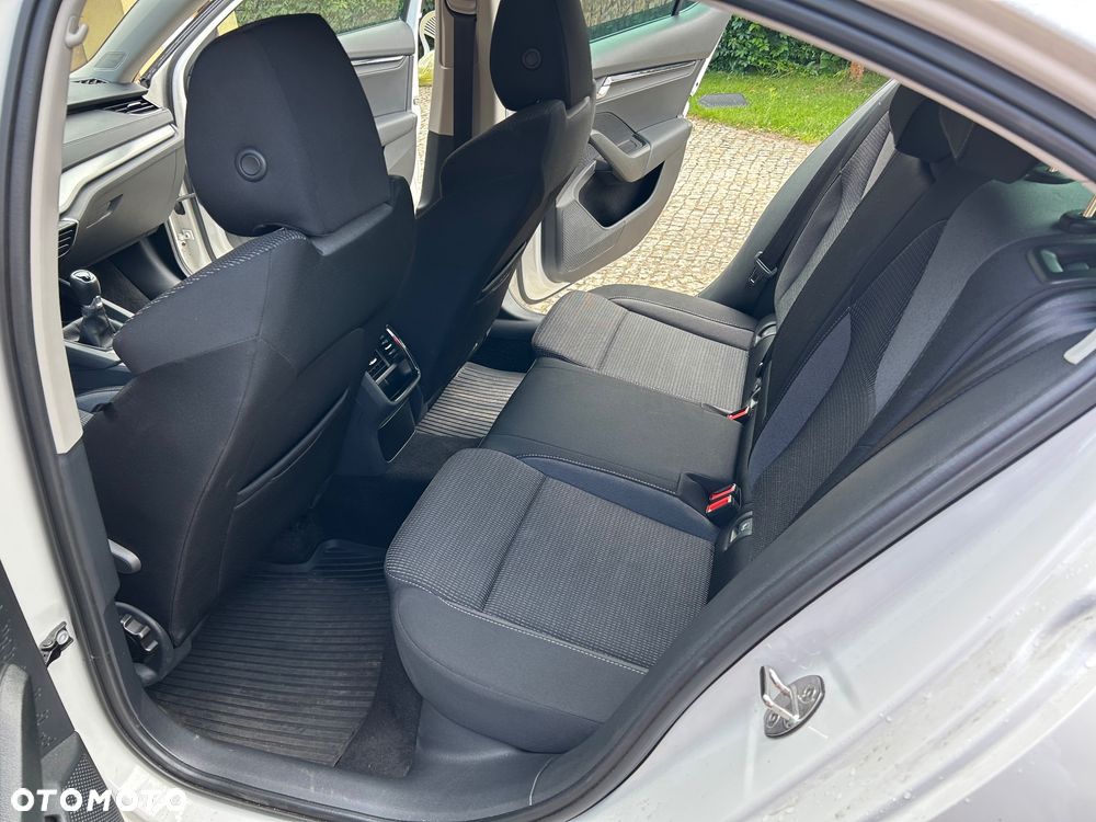 Skoda Octavia 2.0 TDI Ambition - 30