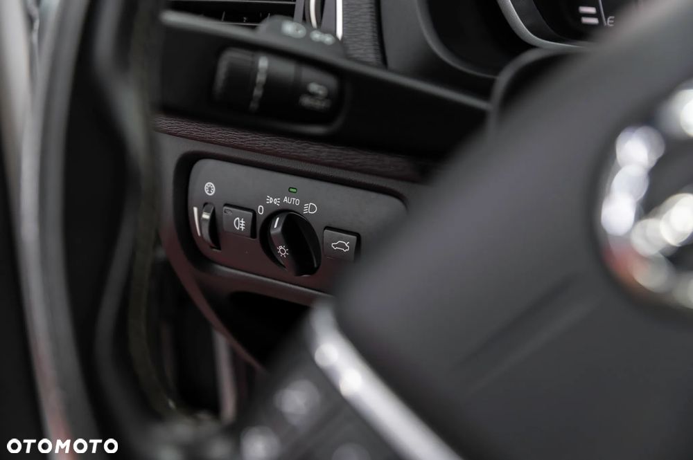 Volvo V40 D2 RDesign - 35