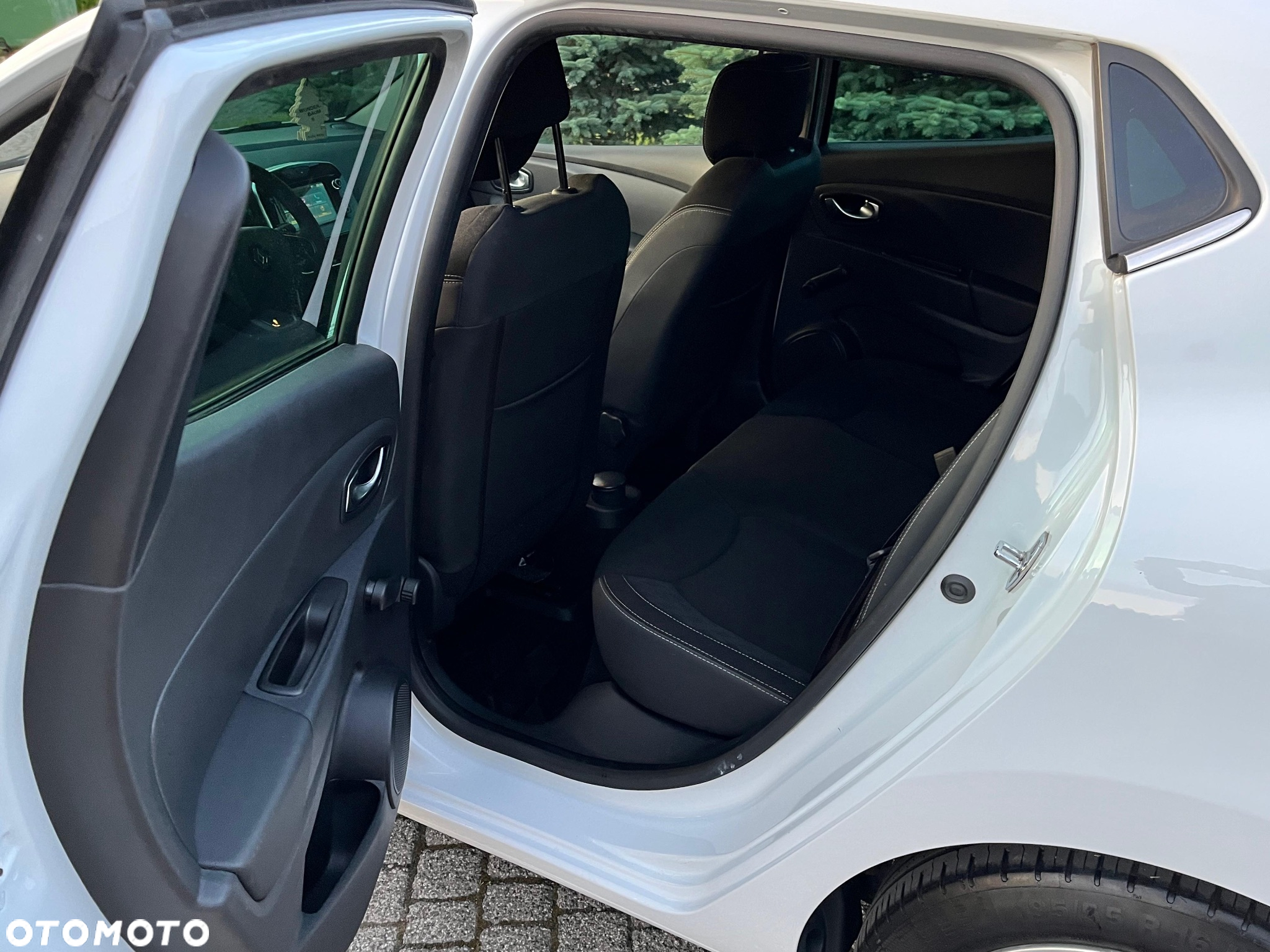 Renault Clio 0.9 TCe Limited - 22