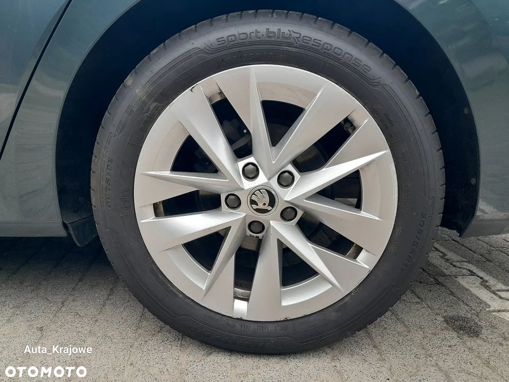 Skoda Octavia 2.0 TDI SCR Ambition DSG - 35