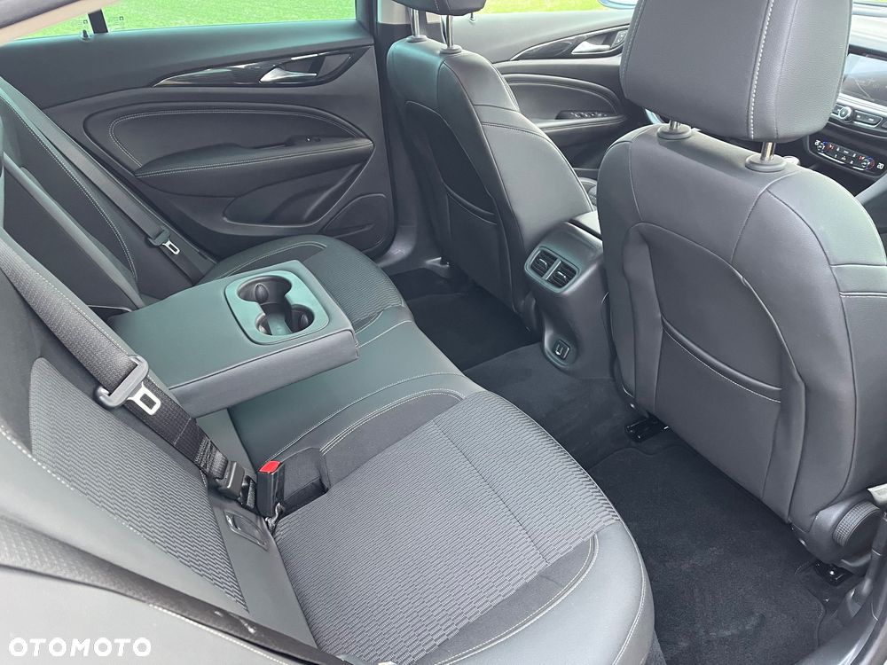 Opel Insignia 2.0 Exclusive - 35