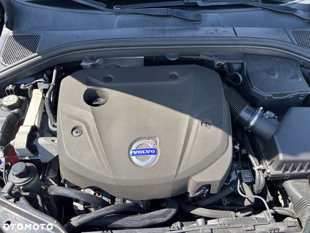 Volvo XC 60 D4 Drive-E Momentum - 24