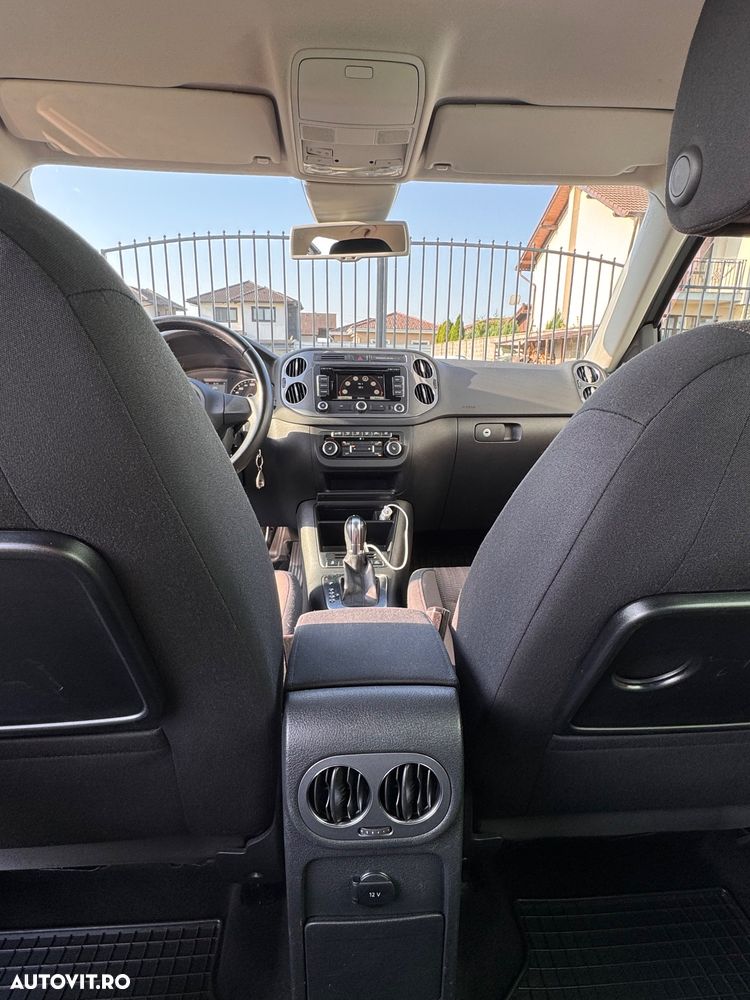 Volkswagen Tiguan 2.0 TDI 4Motion DSG Track & Field - 8