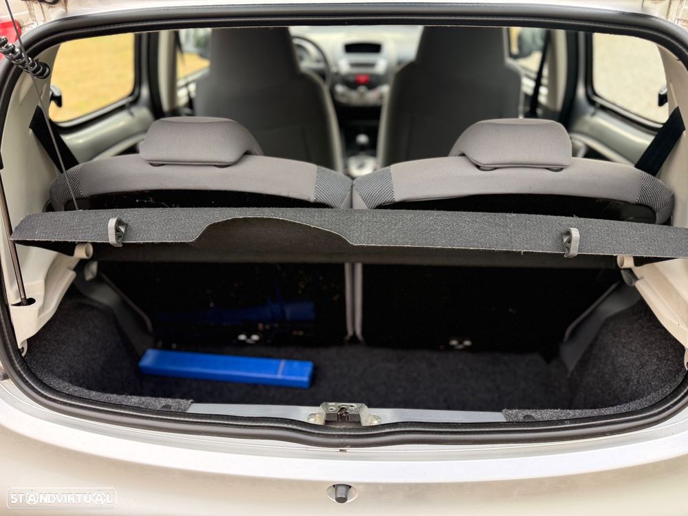 Peugeot 107 1.0 Active 2-Tronic - 10