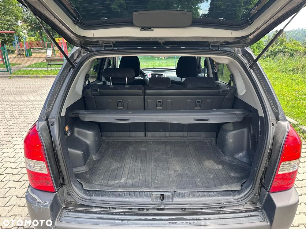 Hyundai Tucson 2.0 CRDi VGT 4WD GLS - 6