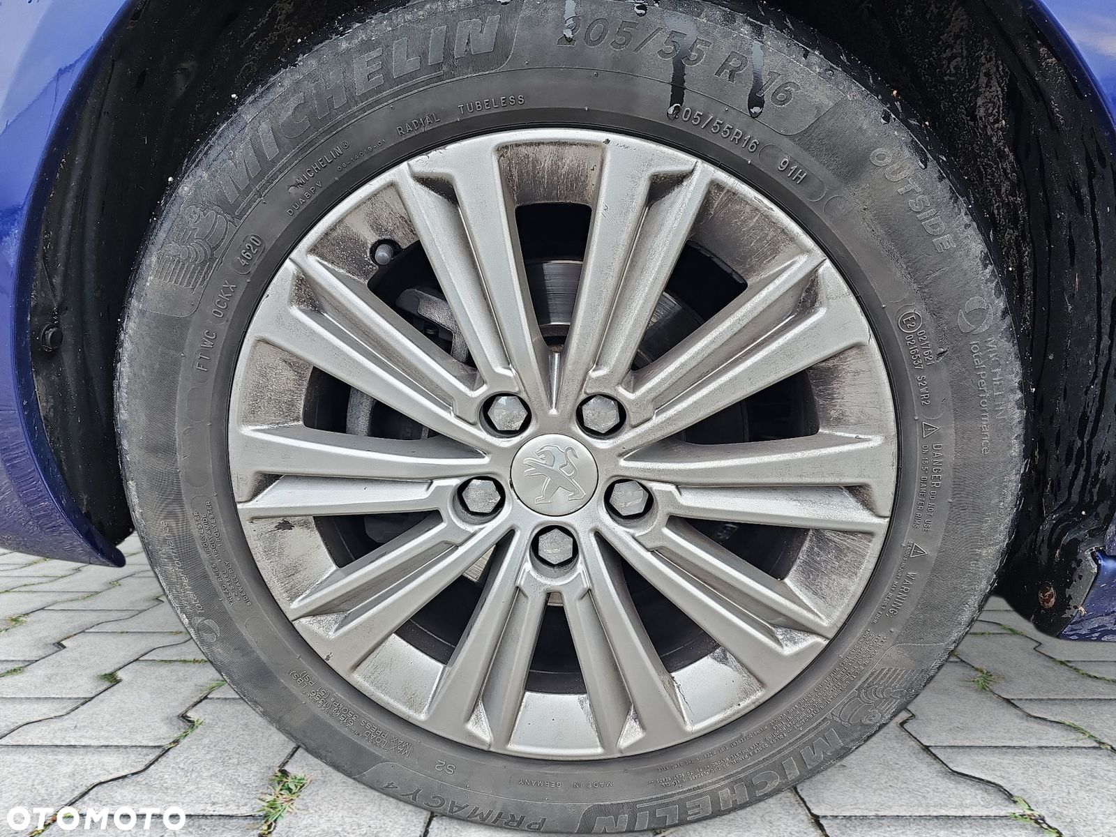 Peugeot 308 - 25
