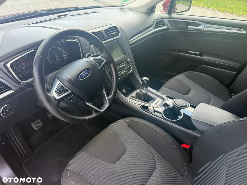 Ford Mondeo 2.0 TDCi STart-Stopp Titanium - 24