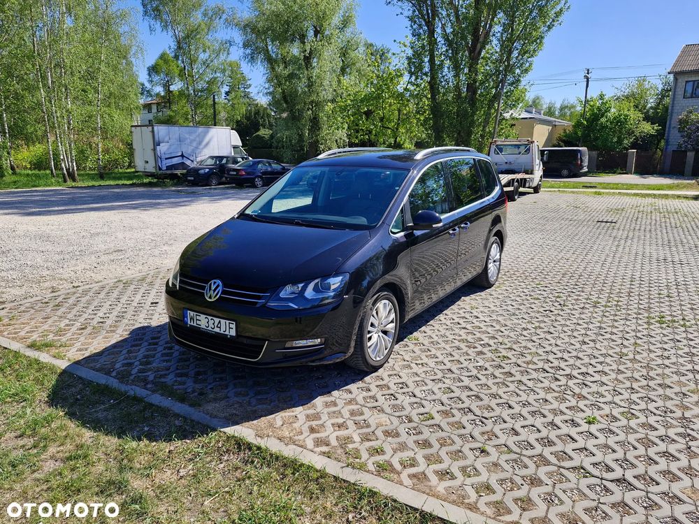 Volkswagen Sharan 2.0 TDI Highline DSG - 2