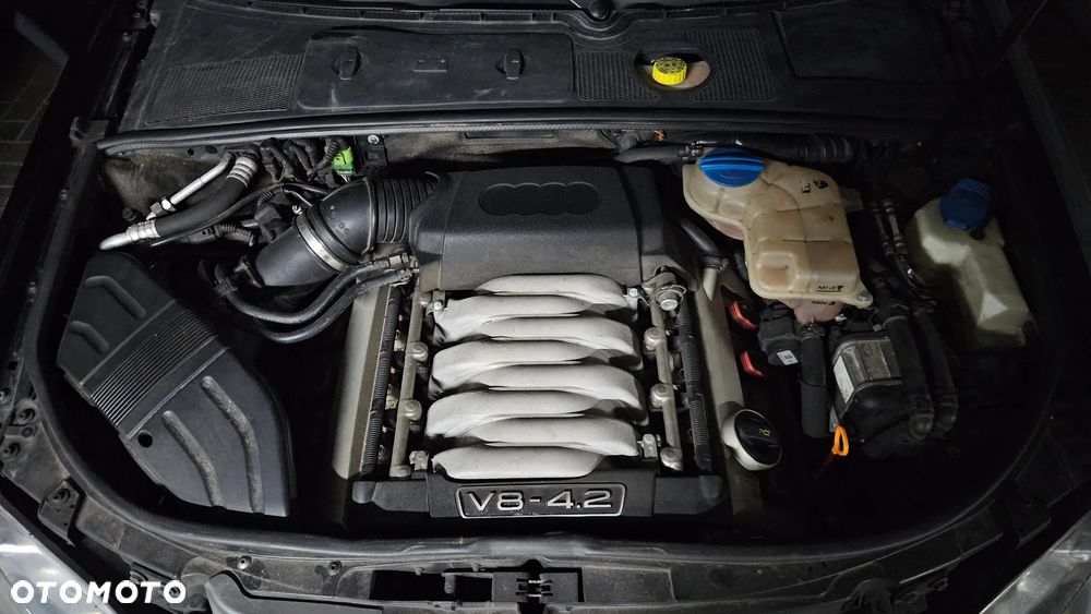 Audi S4 Avant 4.2 Quattro Tiptr - 22