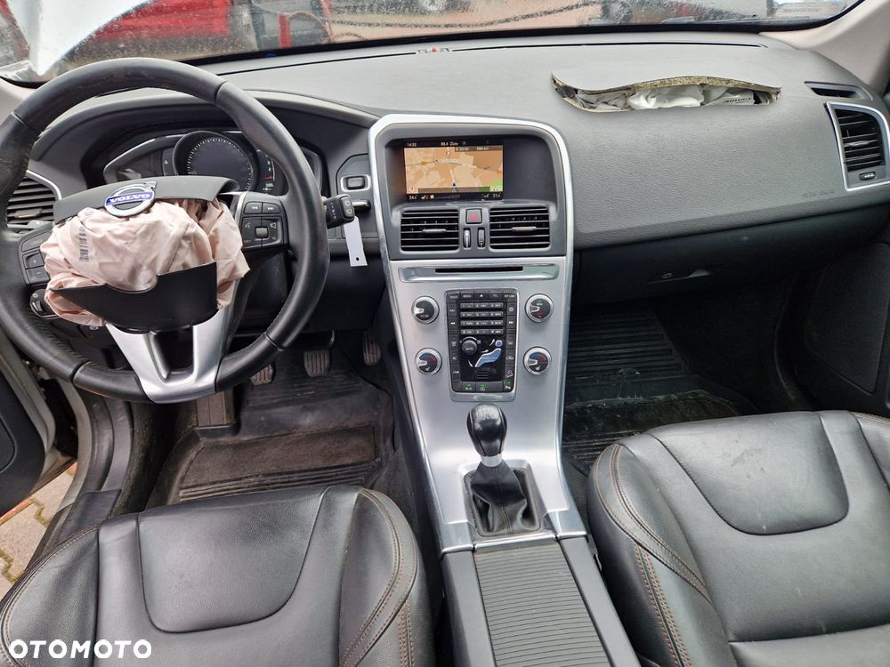 Volvo XC 60 D4 AWD Summum - 13