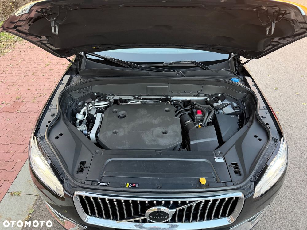 Volvo XC 90 D5 AWD Momentum 7os - 39