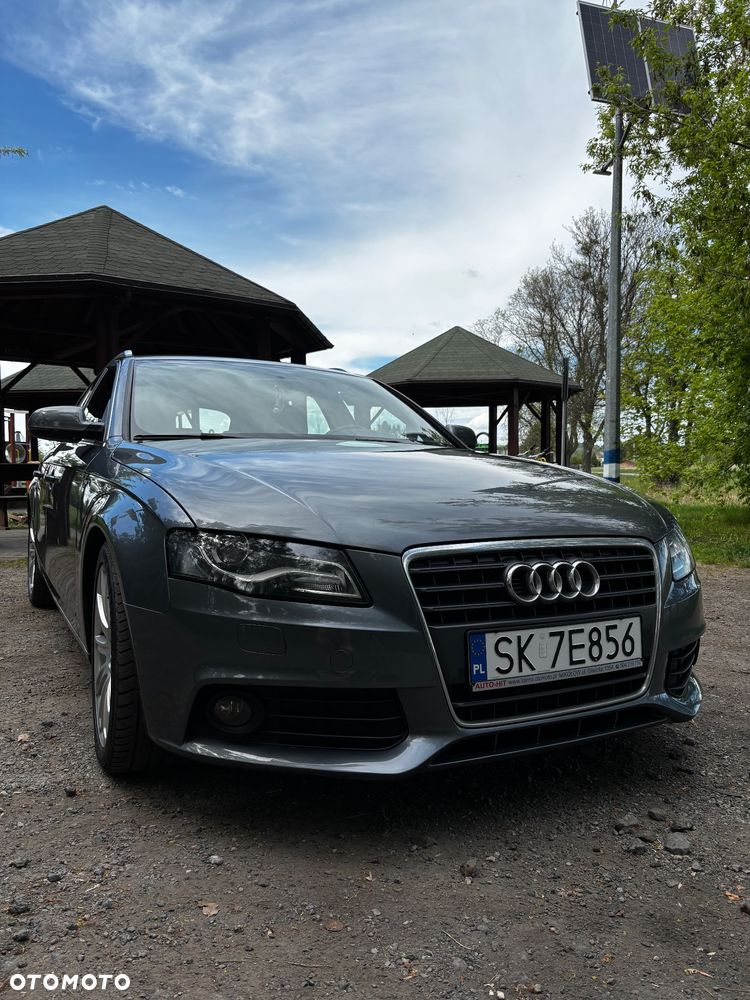 Audi A4 Avant - 4