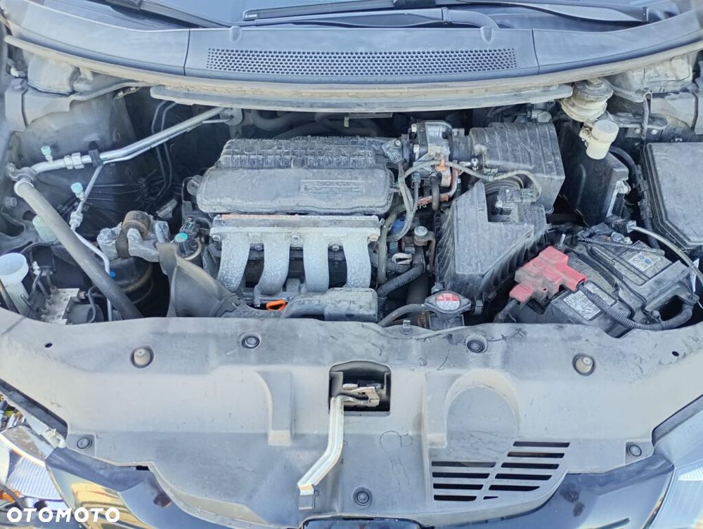 Honda Civic 1.4 Comfort - 33