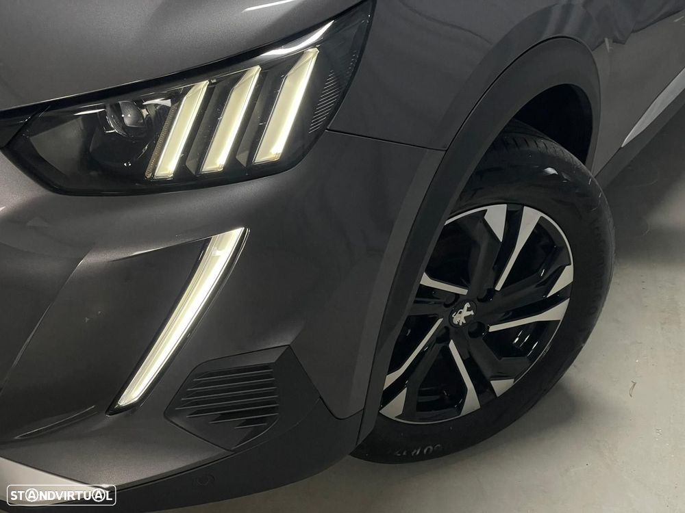 Peugeot 2008 1.2 PureTech GT Line EAT8 - 5