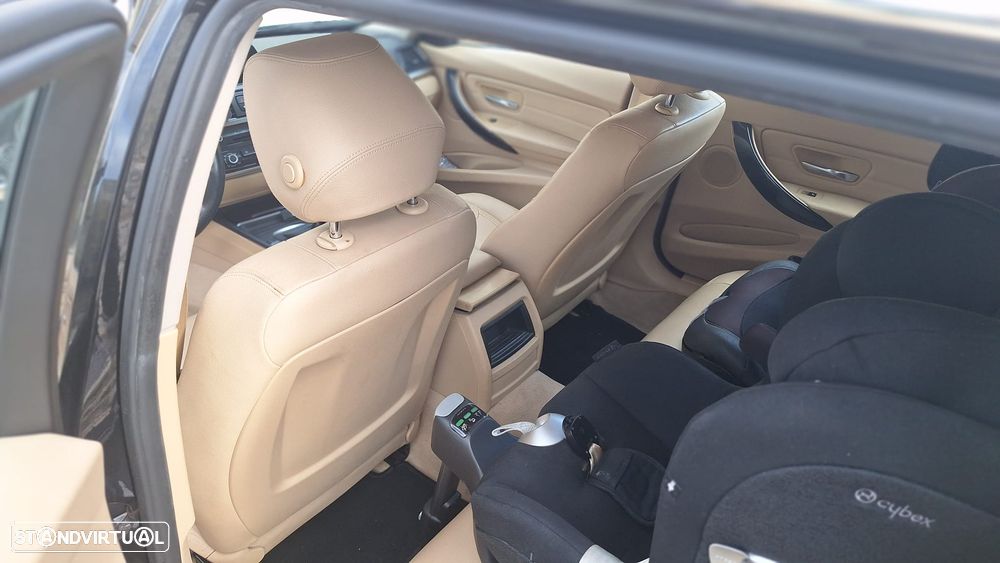 BMW 320 d ED Line Luxury - 8