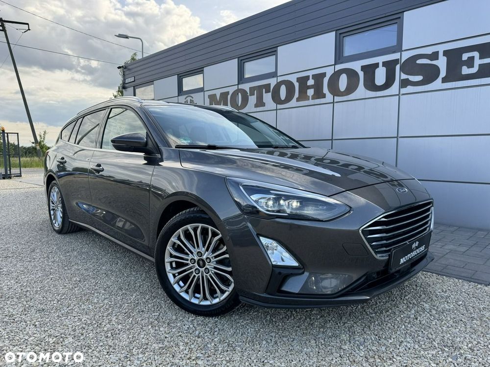Ford Focus - 1