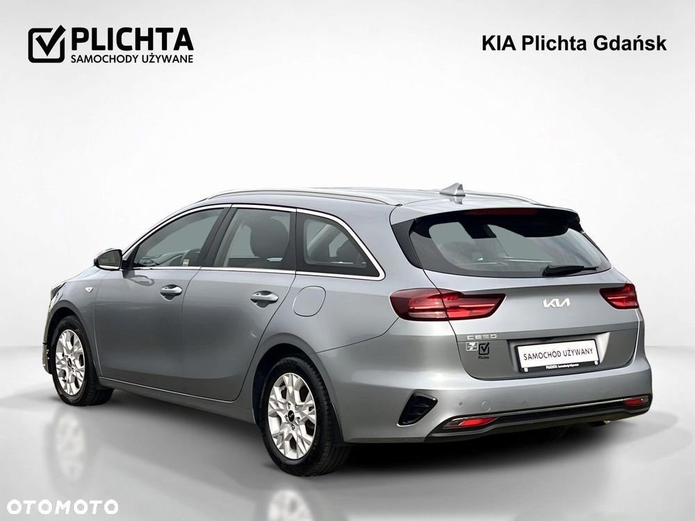 Kia Ceed - 4