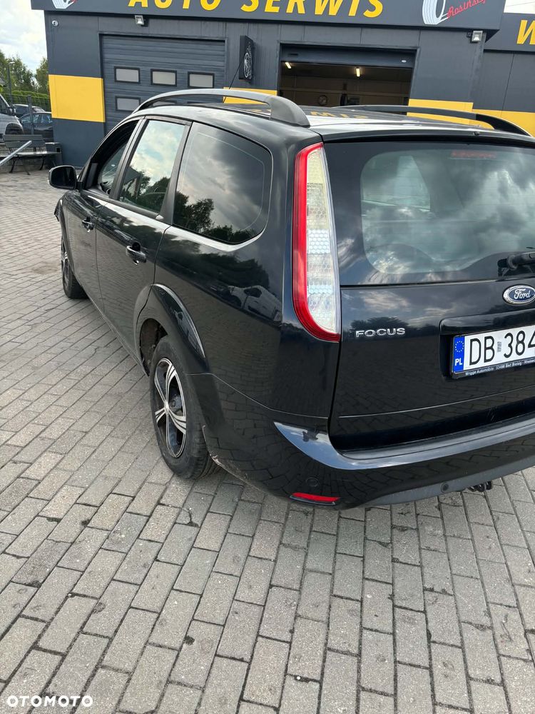 Ford Focus 1.6 Trend EU5 - 3