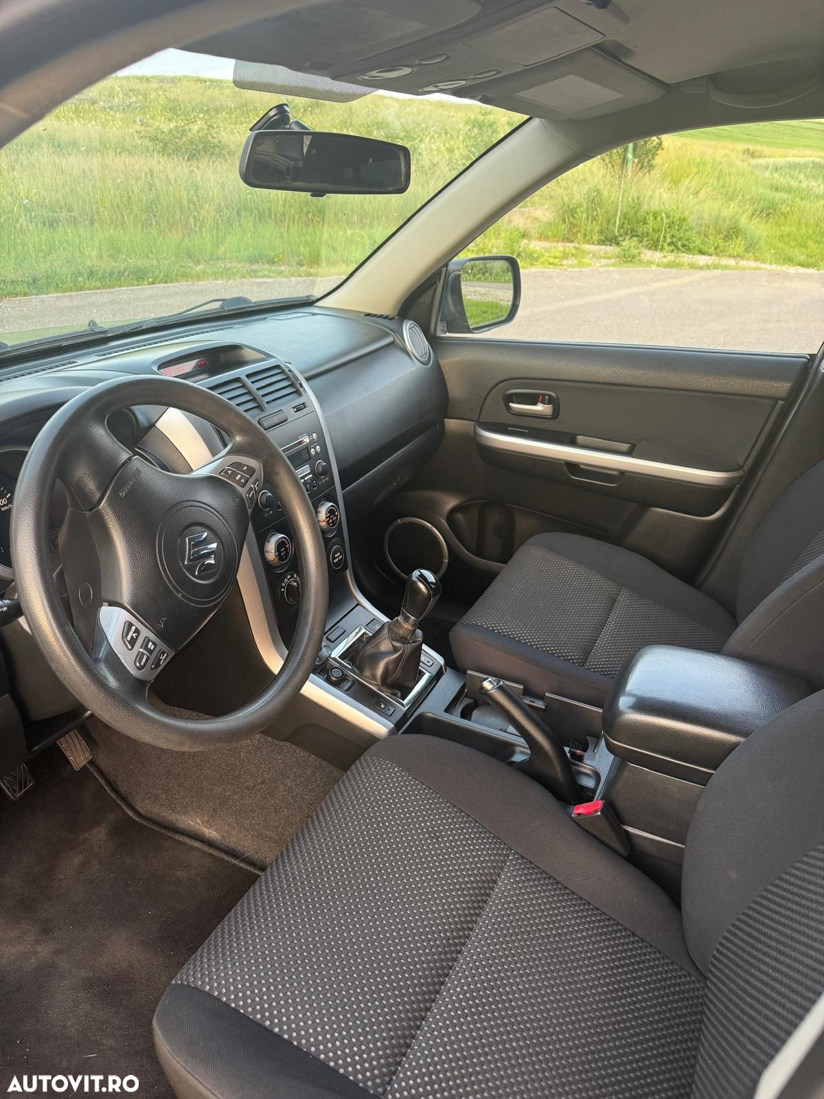 Suzuki Grand Vitara - 10