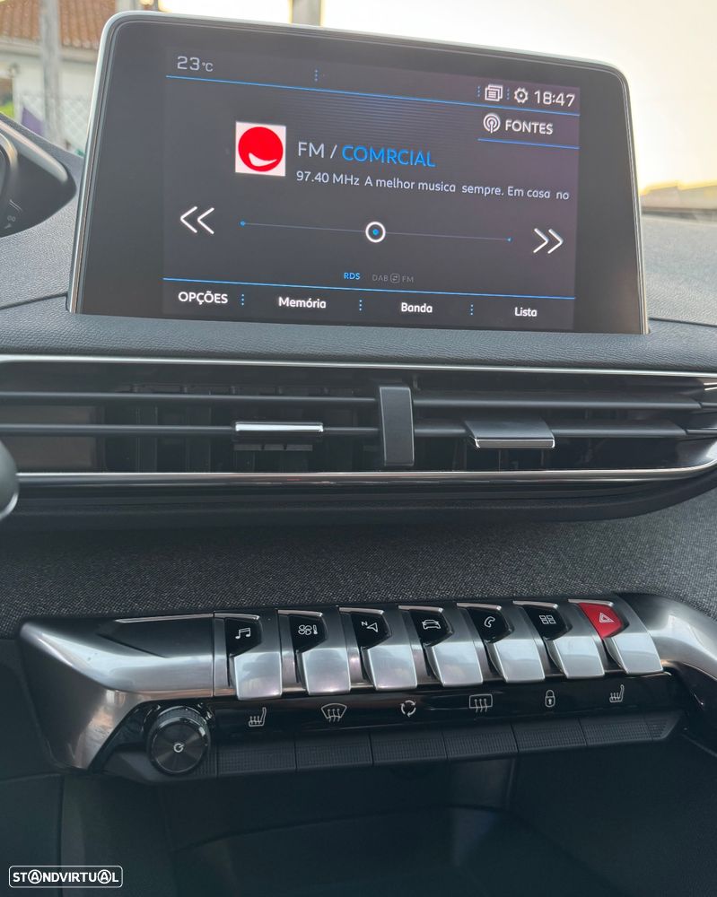 Peugeot 3008 1.2 PureTech Allure - 18
