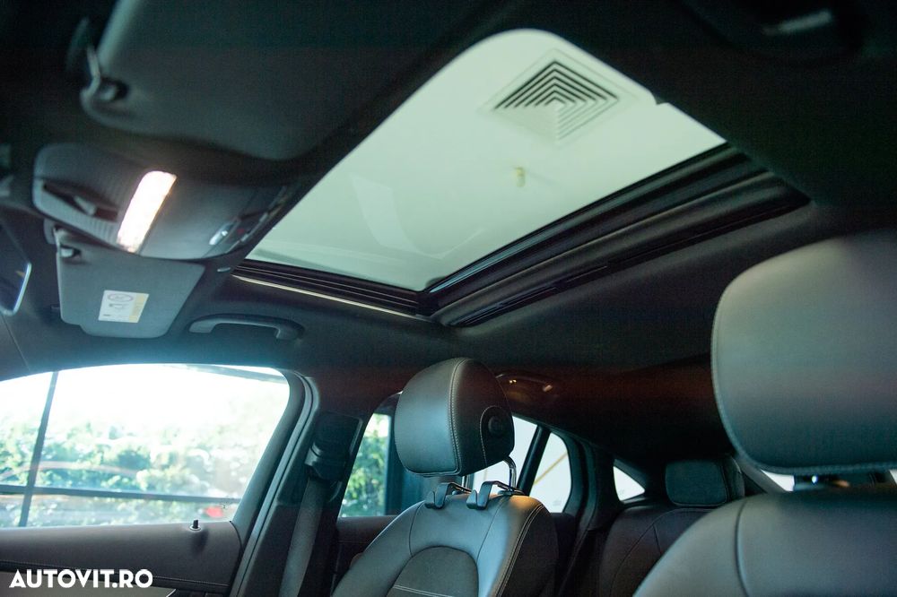 Mercedes-Benz GLC Coupe 300 e 4MATIC - 6