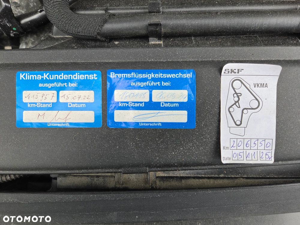 Volkswagen Golf 2.0 TDI Sound - 35