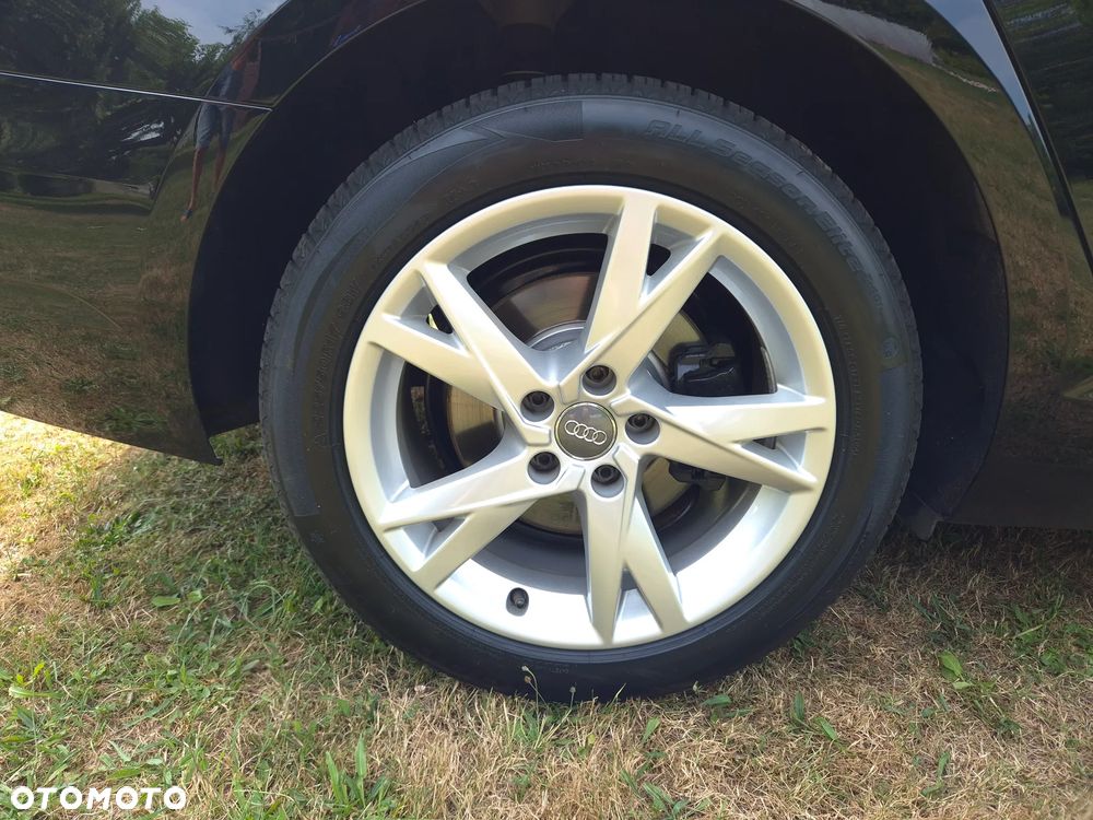 Audi A4 Avant 2.0 TDI ultra sport - 9