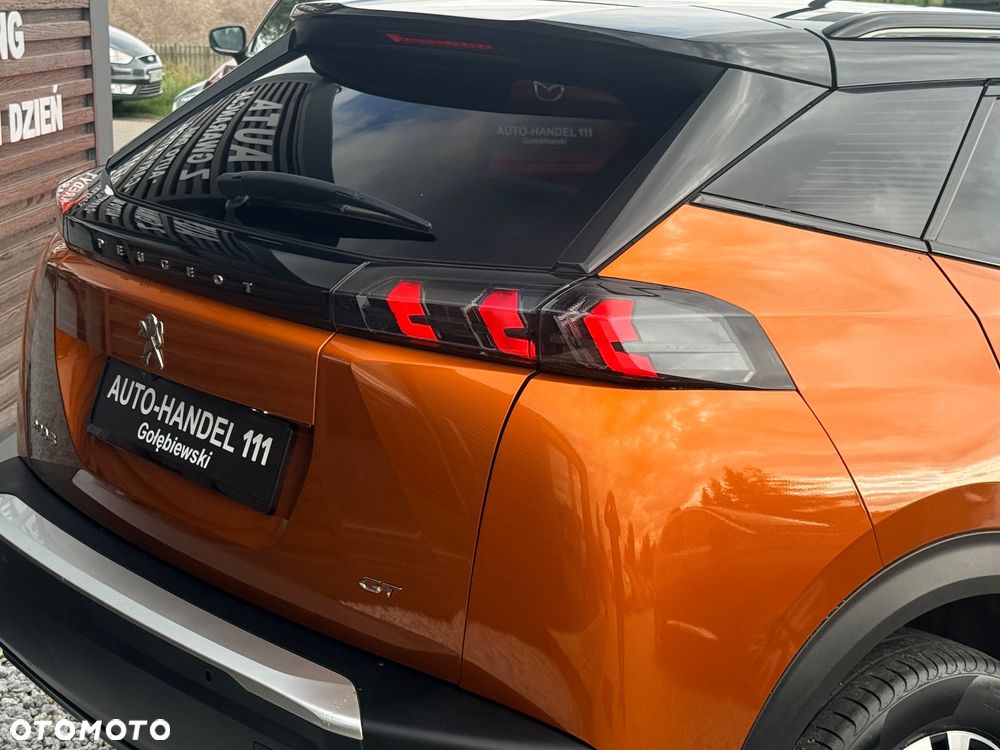 Peugeot 2008 BlueHDi 130 GT S&S EAT8 - 14